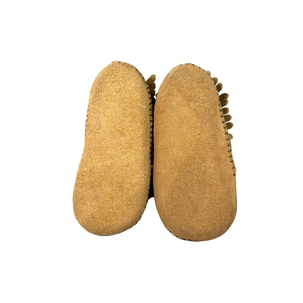 Minnetonka adorable moccasin